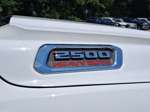 Used 2025 RAM 2500 Big Horn AWD/4WD image 23