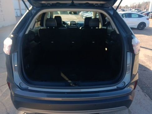 Used 2023 Ford Edge SEL image 31
