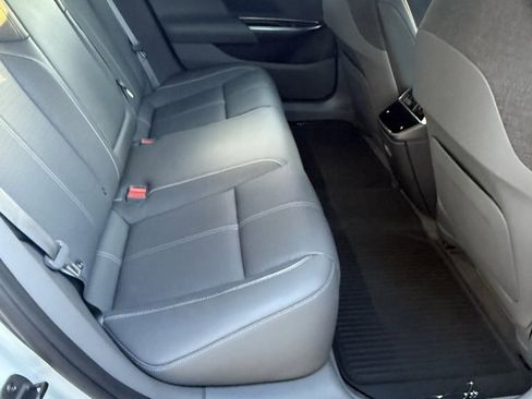 Used 2022 Lucid Air Grand Touring image 36