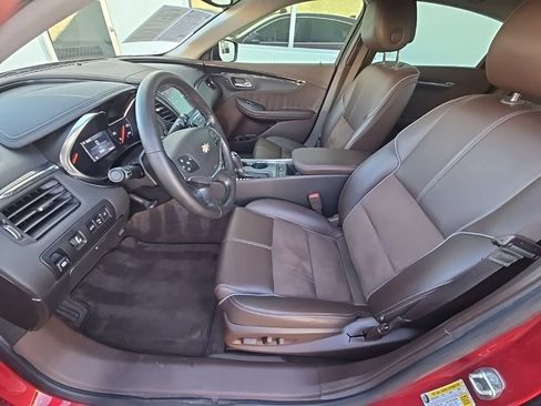 Used 2014 Chevrolet Impala LT FWD image 15