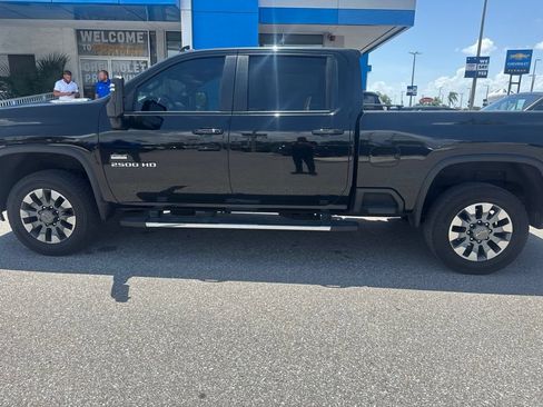 Used 2023 Chevrolet Silverado 2500 LT w/ All Star Edition RWD image 8