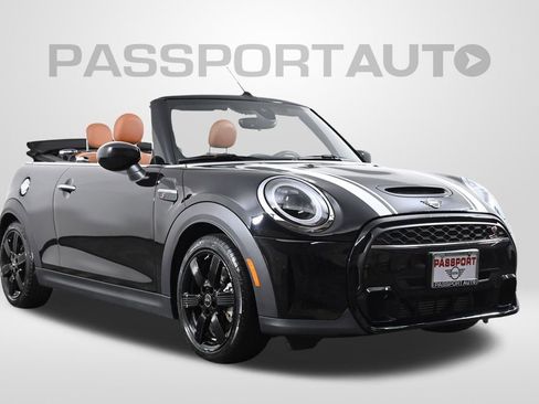 Certified 2022 MINI Cooper S image 3
