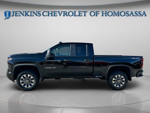 New 2026 Chevrolet Silverado 2500 Custom w/ Custom Value Package AWD/4WD image 4