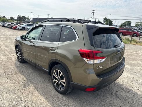 Used 2024 Subaru Forester Limited w/ Pop Package 2 AWD/4WD image 2