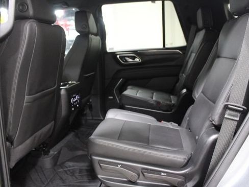 Used 2024 Chevrolet Tahoe LT w/ Luxury Package AWD/4WD image 22