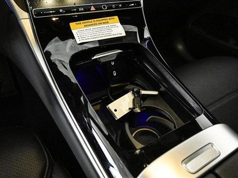 New 2026 Mercedes-Benz GLC 300 4MATIC image 13