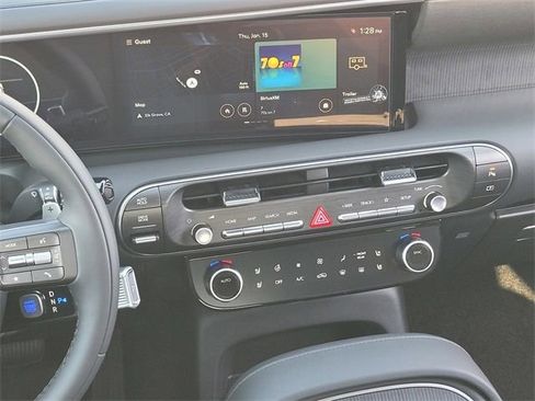New 2026 Hyundai Palisade Calligraphy FWD image 18