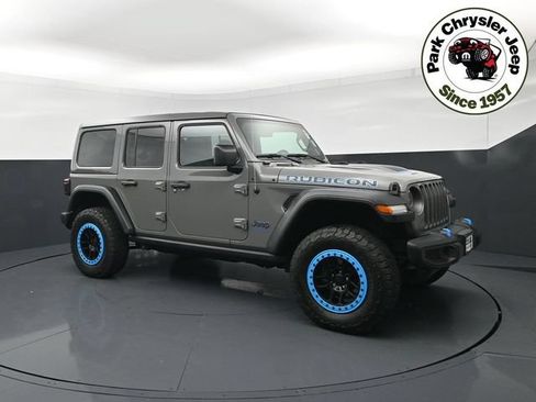 Used 2023 Jeep Wrangler Unlimited Rubicon 4xe w/ Cold Weather Group AWD/4WD image 1