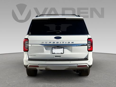 Used 2024 Ford Expedition Limited image 23