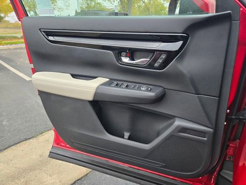 Used 2023 Honda CR-V EX-L image 22