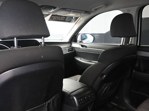 Used 2022 Hyundai Palisade SE image 22