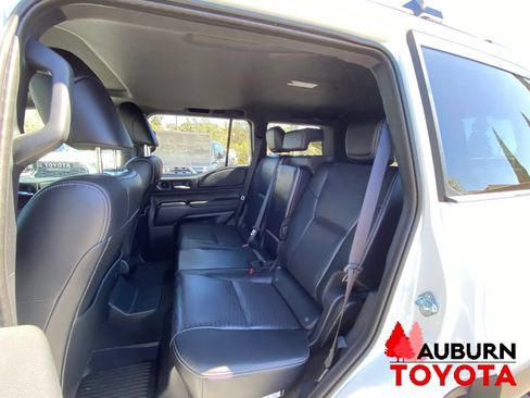 New 2027 Toyota Land Cruiser w/ Premium Package AWD/4WD image 22