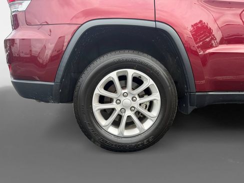 Used 2021 Jeep Grand Cherokee Laredo RWD image 10