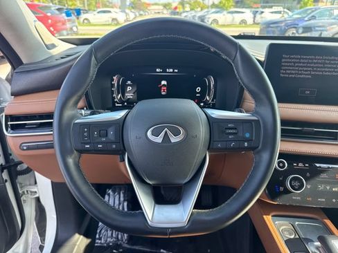 Used 2022 INFINITI QX60 Sensory w/ Cargo Package AWD/4WD image 16