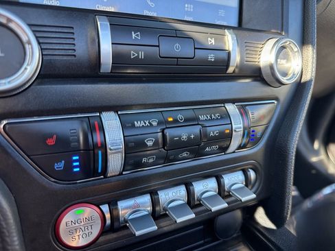 Used 2022 Ford Mustang Premium image 20