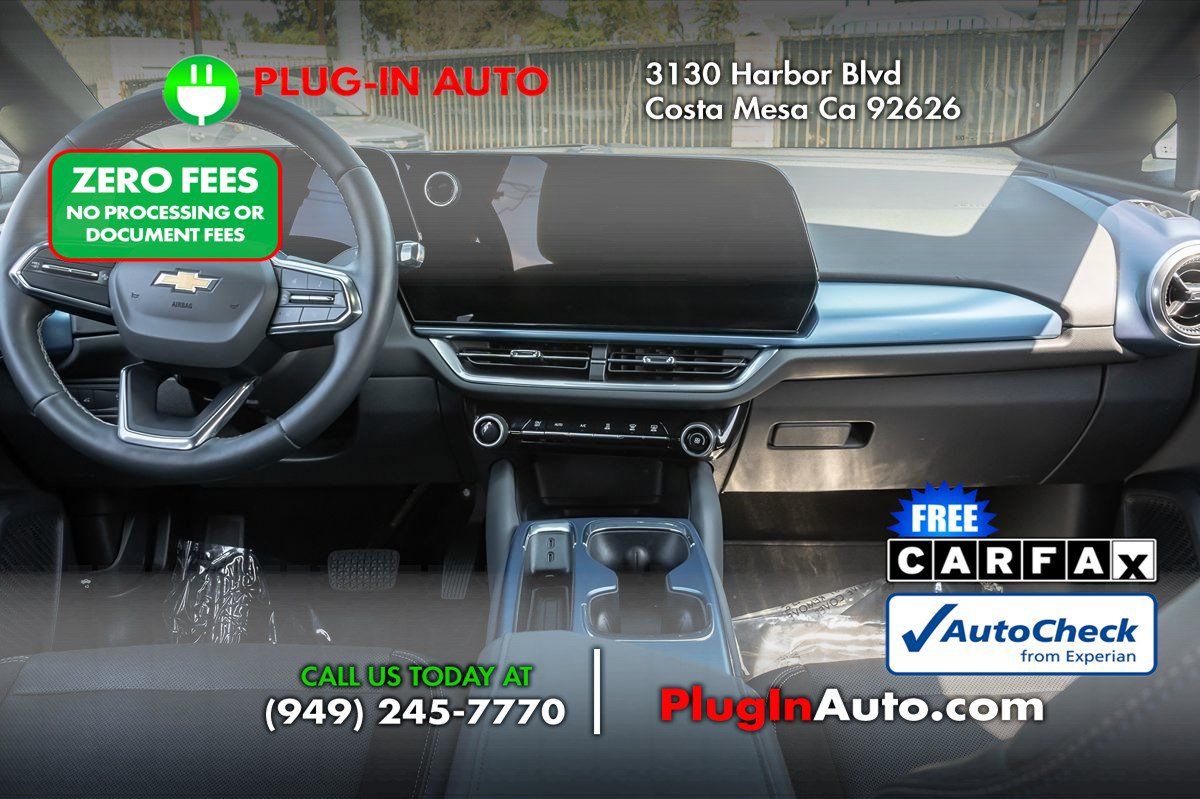 Used 2024 Chevrolet Equinox EV LT FWD image 15