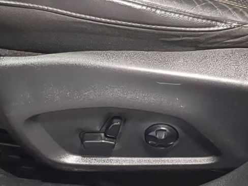 Used 2018 Jeep Compass Limited w/ Navigation Group FWD image 21