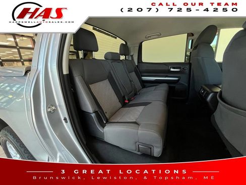 Used 2016 Toyota Tundra SR5 w/ SR5 Upgrade Package AWD/4WD image 12