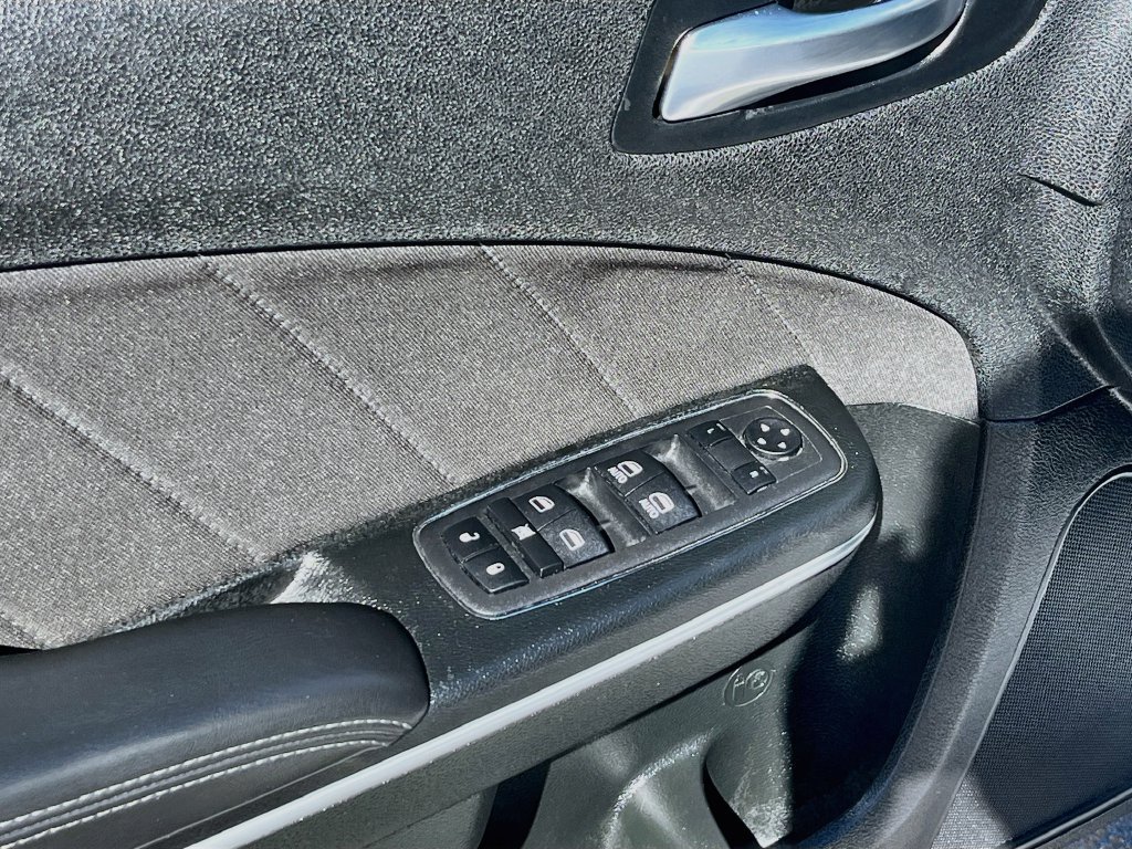 Used 2023 Dodge Charger Scat Pack RWD image 17