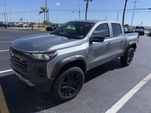 Used 2024 Chevrolet Colorado Trail Boss w/ Advanced Trailering Package AWD/4WD image 1