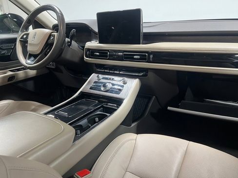 Used 2022 Lincoln Aviator Reserve w/ Elements Package Plus image 27