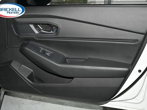 Certified 2024 Honda Accord EX image 15