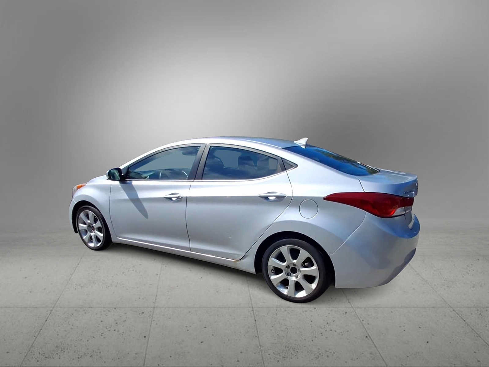 Used 2012 Hyundai Elantra Limited FWD image 6