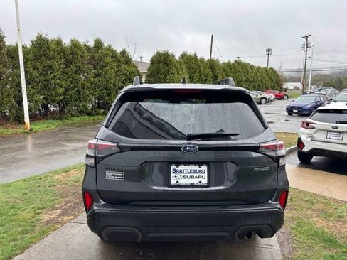 Certified 2025 Subaru Forester Limited AWD/4WD image 12