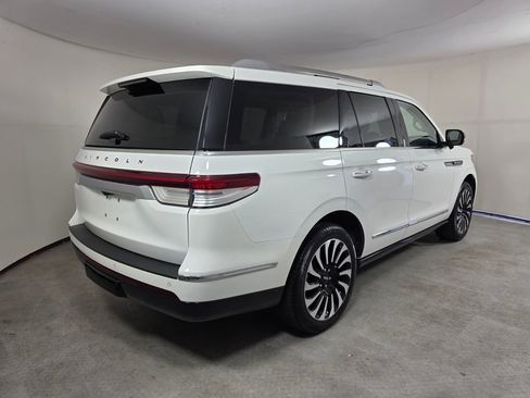 Used 2023 Lincoln Navigator Black Label AWD/4WD image 4
