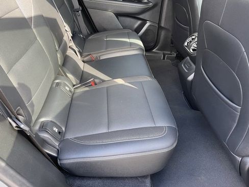 Used 2024 Chevrolet Blazer EV LT image 7