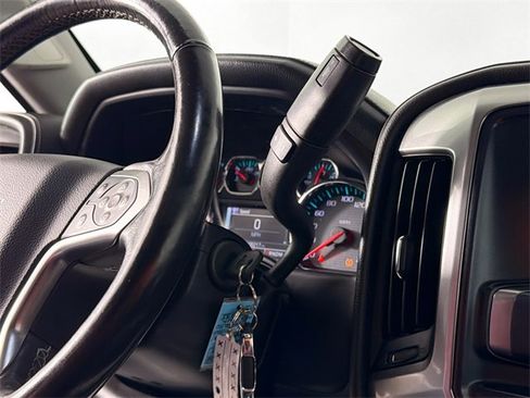 Used 2016 Chevrolet Silverado 2500 LTZ image 16