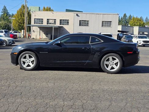 Used 2012 Chevrolet Camaro LT RWD image 2