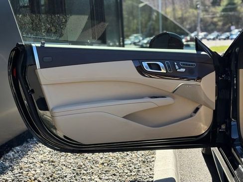 Certified 2019 Mercedes-Benz SL 550 image 16