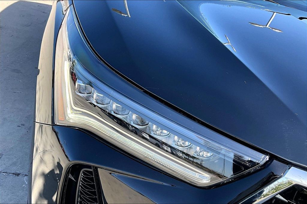 Used 2023 Acura RDX w/ Technology Package FWD image 34