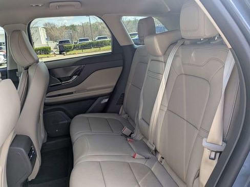 Certified 2023 Lincoln Corsair Reserve image 13