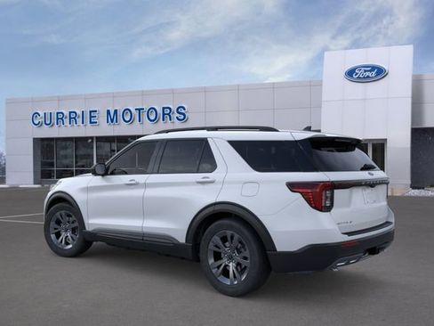 New 2026 Ford Explorer Active AWD/4WD image 4