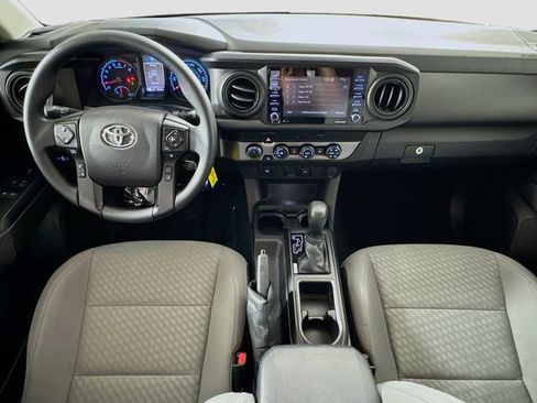 Certified 2021 Toyota Tacoma SR w/ SR Convenience Package AWD/4WD image 23