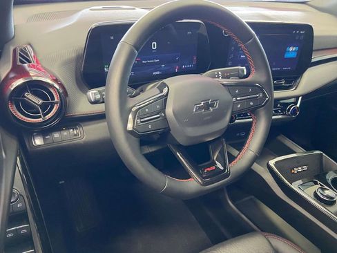 Used 2026 Chevrolet Equinox RS w/ Convenience Package III image 13