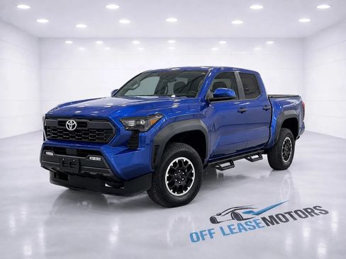 Used 2024 Toyota Tacoma TRD Off-Road AWD/4WD image 1