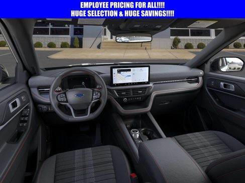 New 2026 Ford Explorer ST-Line w/ ST-Line Street Pack AWD/4WD image 9