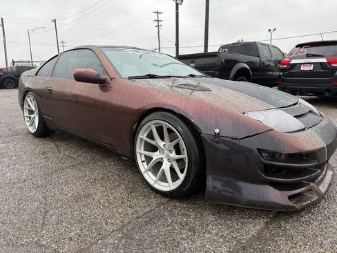 Used 1993 Nissan 300ZX Hatchback image 2