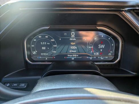 Used 2022 GMC Sierra 1500 AT4 w/ AT4 Premium Package image 12