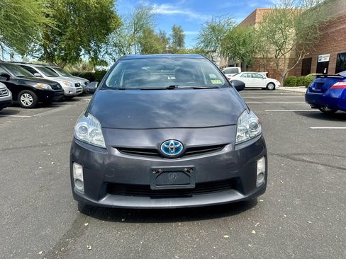 Used 2010 Toyota Prius Five FWD image 2