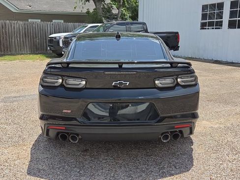Certified 2024 Chevrolet Camaro SS RWD image 42