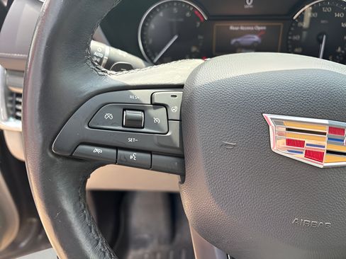 Used 2019 Cadillac XT4 Premium Luxury w/ Cold Weather Package FWD image 36