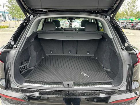 New 2025 Audi Q5 Premium image 14