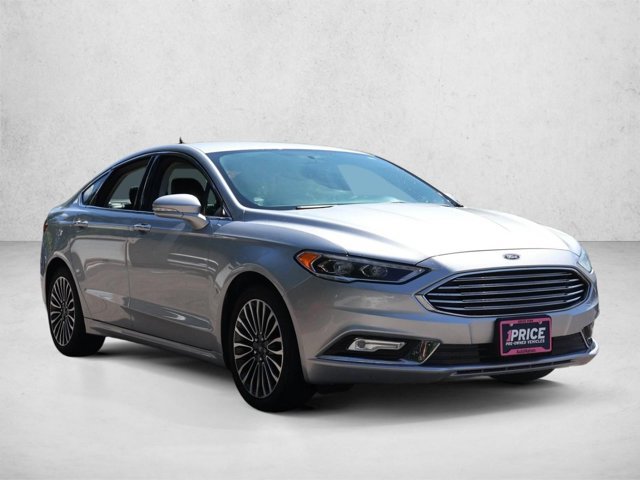 Used 2017 Ford Fusion Titanium FWD image 3