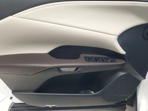 Used 2024 Lexus RX 350h image 21