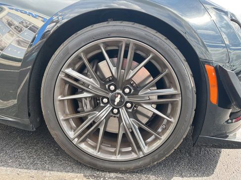 Used 2017 Chevrolet Camaro ZL1 RWD image 18