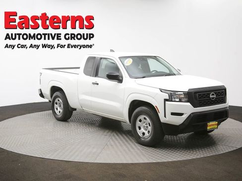 Used 2022 Nissan Frontier S image 48
